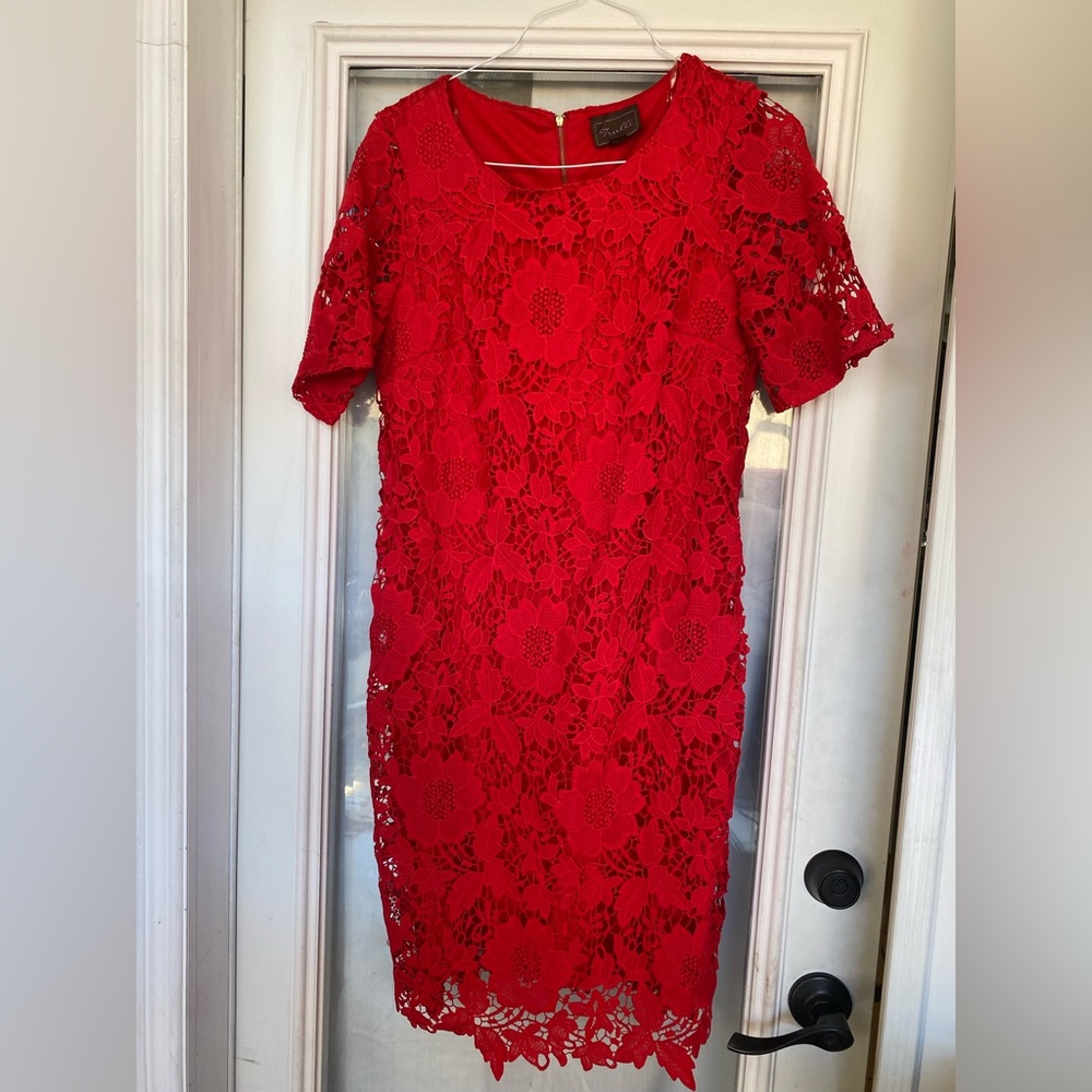 Elegant Red Lace Dress